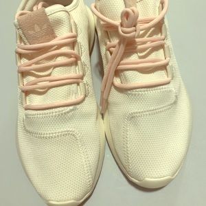 Adidas Tubular Sneakers